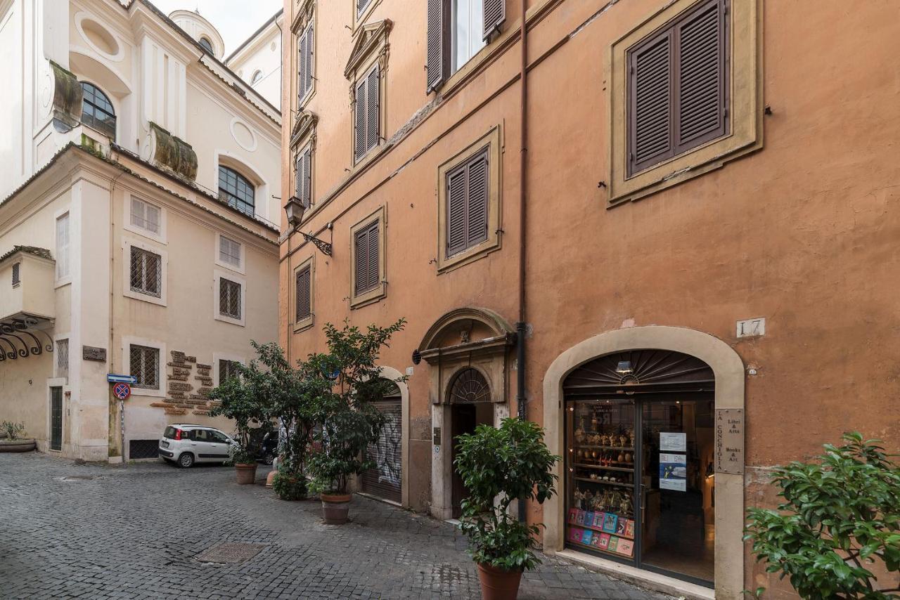 History And Modernity Meet By Fromhometorome Exterior photo